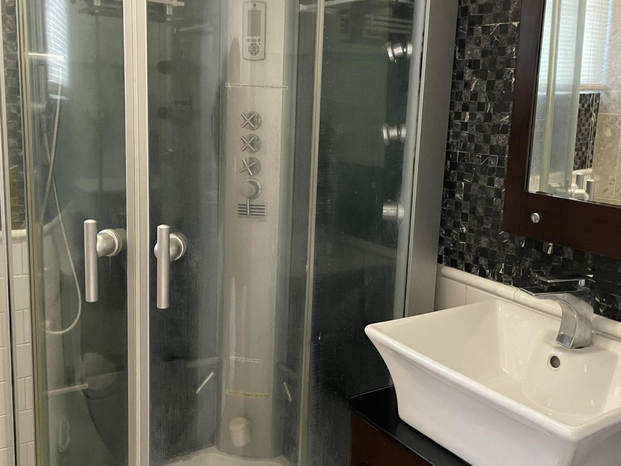 Lower Price, More Style, Discount Studio In San Juan,Pr, Beach, Free Bikes (Adults Only) Room photo